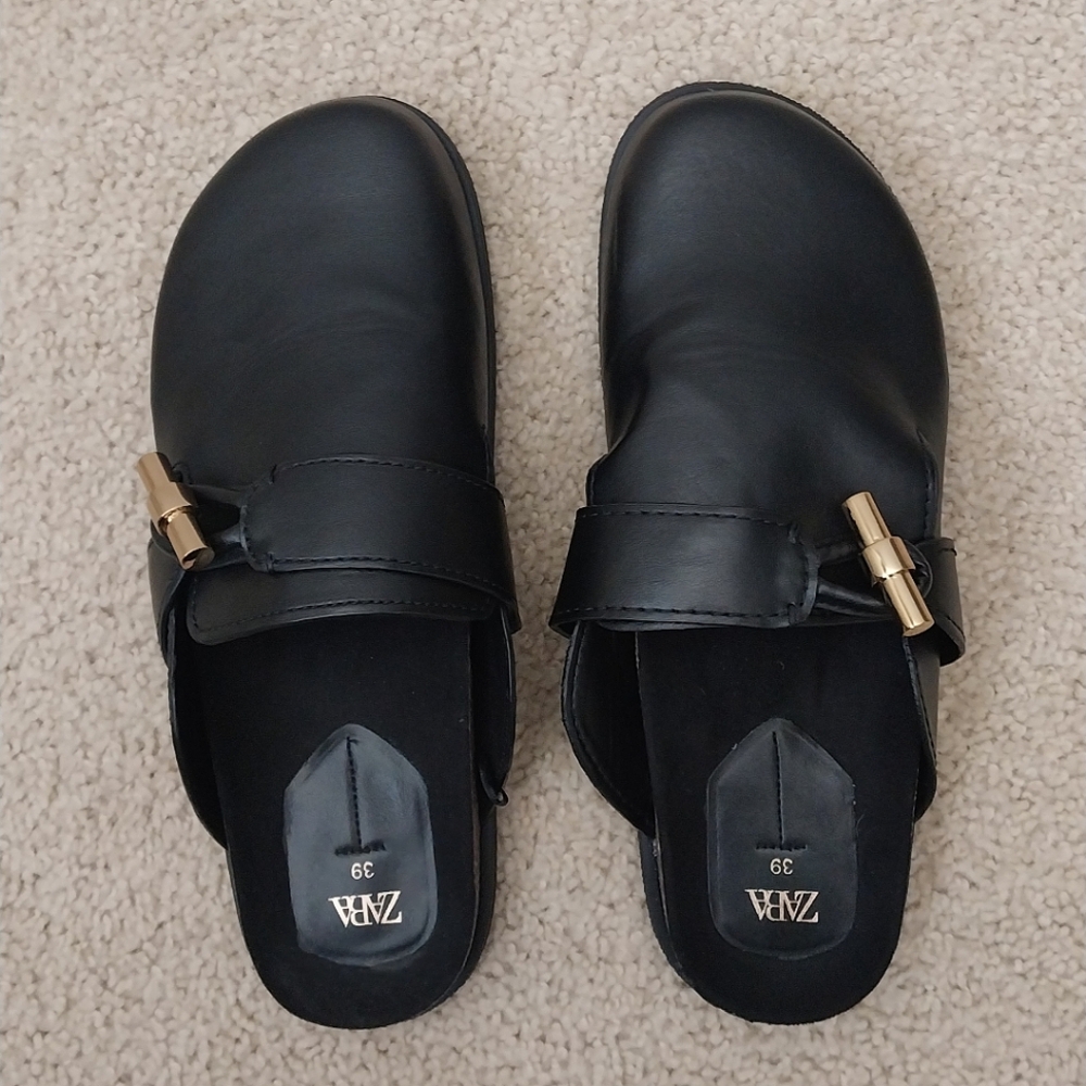Zara black leather clog with gold buckle | Size 39/8.5